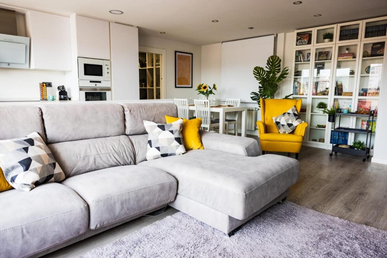 Appartement Lujoso Atico Entre 2 Playas Con Garaje, Terraza, Vistas Y Wifi à Gijón Extérieur photo